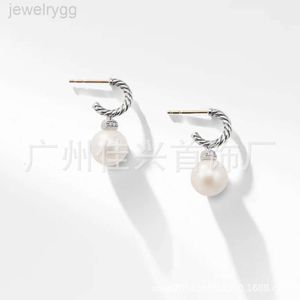 Designer David Yumans Yurma Jewelry Dy Pearl Perl Classed Bagues d'oreilles en forme de bague avec un fil de bouton à la mode Fashion David