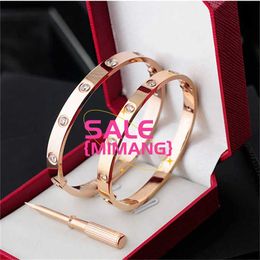 Designer Design Bangles Lovers Bracelet Femmes Men Gold 4cz 18K Gold Bracelets For Lover Silver Rose With Velvet Bag Fashion Fashion Luxury Jewelry Designer Bangle 0anm