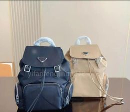 Designer Designer Bag Parachute Grote capaciteit Backpack 2pcs Luxe Western Fashion School Bags Dagelijkse collocatie Persoonlijkheid Persoonschepen Backpacks Purse Toes