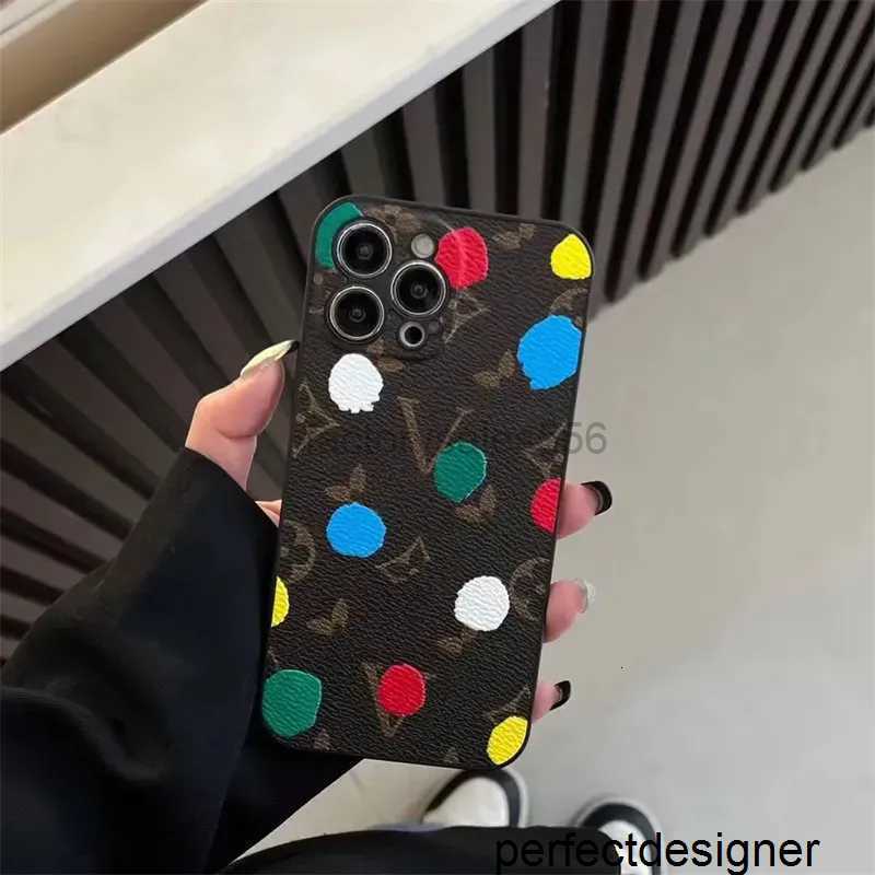 Étui de téléphone en cuir de concepteur pour iPhone 15 15pro 14 14pro 13 13pro 11 12 pro max Mode Classic Dot Print Phones Cases Flower CoverR3CW