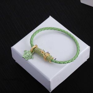 Diseñadores Diseñadores Bracelets Luxurys Pulsera para mujeres Pulseras de encanto de mujeres Trendy Elegant String of Beads Party Diamond Jewelry Regalos de cumpleaños al por mayor