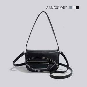 Designer Diesel Tas voor Dames Multi-color Mini klassiek Luxe Hoogwaardige en modieuze handtas prachtige handgemaakte voorhuid lederen High-end onderarm D Mini Bag3