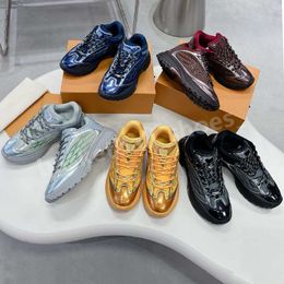 Designer Casual Chaussures Hommes Femmes Entraîneur En Cuir Verni Métallisé Confortable Semelle En Caoutchouc Jogging Baskets Taille 35-46