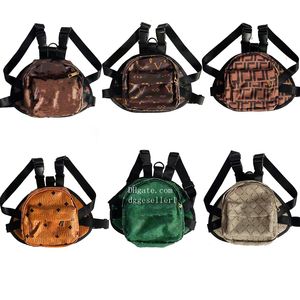 Designer Dog Backpack voor kleine honden om verstelbare huisdier te dragen Dog Puppy Harness Backpack met klassiek letterpatroon voor kleine honden Outdoor Camping Wandel Travel S K16