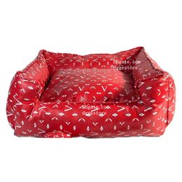 Lits pour chiens design Chenil de luxe pour chien avec motif de lettre classique Lits pour chien Lounge Extra Heavy Duty Côtés renforcés Vintage Faux Cuir Tapis pour chien Lits Petit Rouge M06