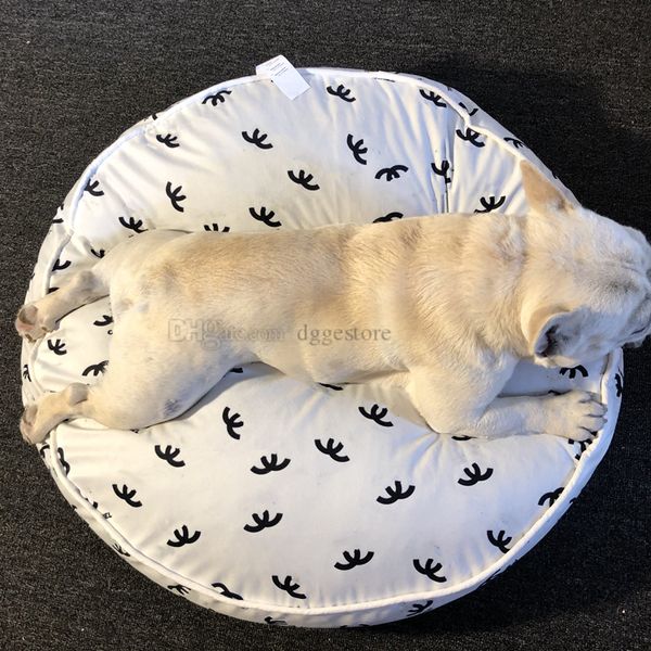 Lits de chien de créateur chenil de chien en tissu doux et confortable avec lettre classique grande lit rond intérieur extérieur pour chien de chien avec couverture lavable amovible noire S M15