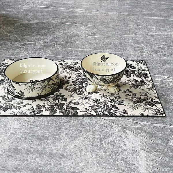 Bols de chiens de créateurs et tapis de tapis, rétro moderne fleur de fleurs en céramique bol animaux de compagnie avec tapis de cuir PU imperméable non skid