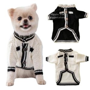 Designer Dog Vêtements Brands pour chiens Pull Pet de compagnie chaude avec broche classique pour petits chiens moyens Cat Costumes de chiot