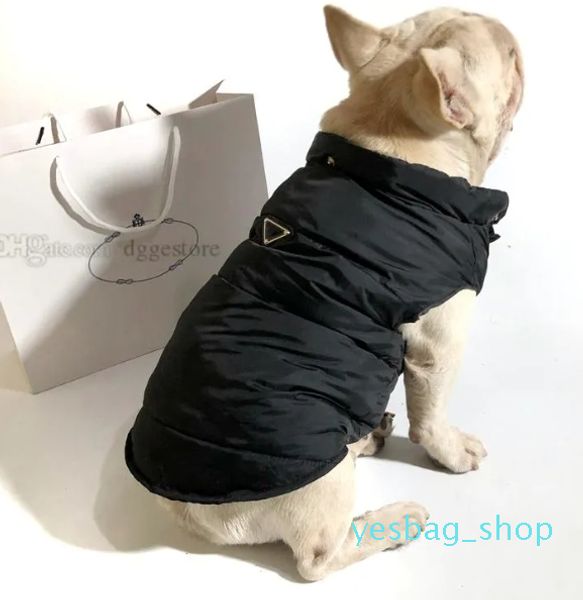 Vêtements pour chiens de marque Vêtements pour chiens par temps froid Veste d'hiver coupe-vent pour chiot Manteau imperméable pour animaux de compagnie Gilet chaud pour animaux de compagnie avec chapeaux pour chiens de petite, moyenne et grande taille Noir