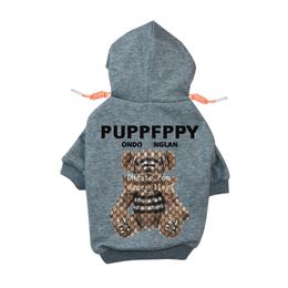 Designer hondenkleding Winter Warm Hondenkleding Zachte fleece hoodie met kleine beer-patroon Puppyjasje Yorkies Franse Bulldog-outfits Hond Koud weerjassen Grijs A866