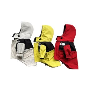 Manteau de chien de créateur hiver chaud doudoune pour animaux de compagnie veste d'échange rouge jaune gris tricolore manteau pour animaux de compagnie teddy schnauzer corgi manteau vers le bas chien veste détachable