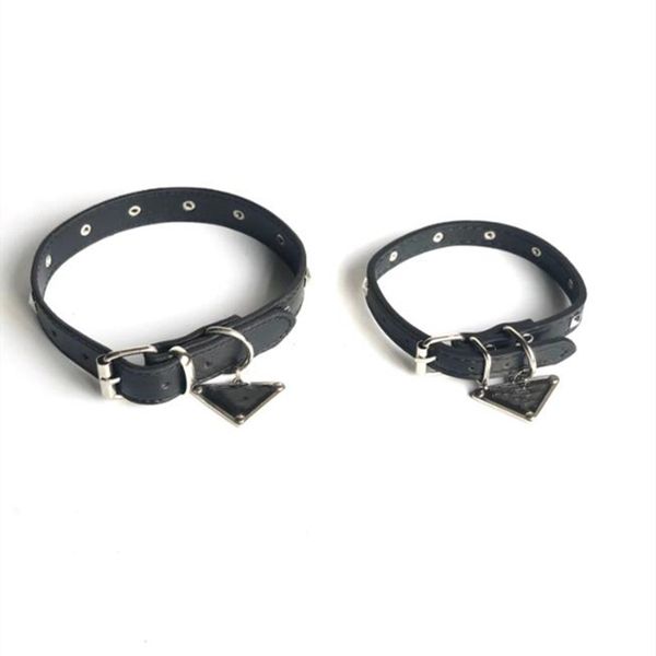 Juego de correas de collar de perro de diseño Letra P Collares de mascota de patrón negro clásico para perros pequeños, medianos y grandes PS1799