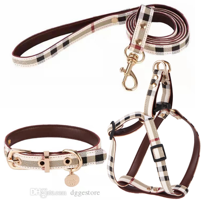 Ontwerper Halsbanden Harnas en Riemen Set Zacht Verstelbaar Gedrukt Leer Klassieke Halsband Leiband Sets voor Kleine Honden Chihuahua Poedel Outdoor Duurzaam B36