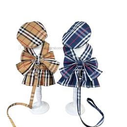 Designer hondenjurk bowknot harnas riem set voor kleine honden kat klassieker plaidmeisje hondenjurken schattig huisdier prinses kleren lente zomer ademende jurken met hoed 771