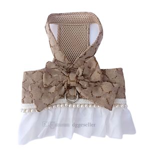 Robe de chien de créateur avec nœud papillon LETTRE Classique Robe de harnais pour petits chiens Migne Dog Pet Girl Puppy Vêtements d'été pour yorkie