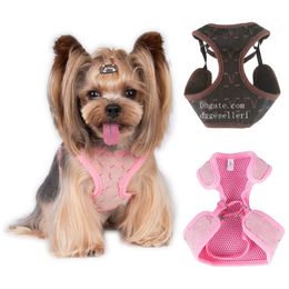 Designer Dog Harness Leeshes Set Classic Jacquard Lettering Step-in Dog Harnesses Soft Air Mesh Pet Vest voor kleine honden Cat theekop puppy's Shih Tzu Poodle Brown XL B89