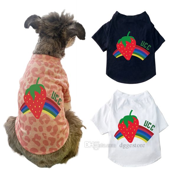 Vêtements pour chiens de créateurs Vêtements pour chiens de marque avec des lettres classiques Motif fraise arc-en-ciel mignon Chemises pour chiens T-shirt d'été en coton doux pour petit chien de taille moyenne Marine L A653