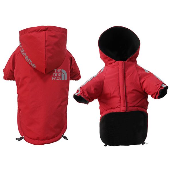 Vêtements pour chiens de marque The Dog Face Dog Apparel Manteau d'hiver chaud coupe-vent pour animaux de compagnie à capuche avec lettres réfléchissantes Veste pour animaux de compagnie par temps froid pour petit et moyen chien Rouge XXL A158