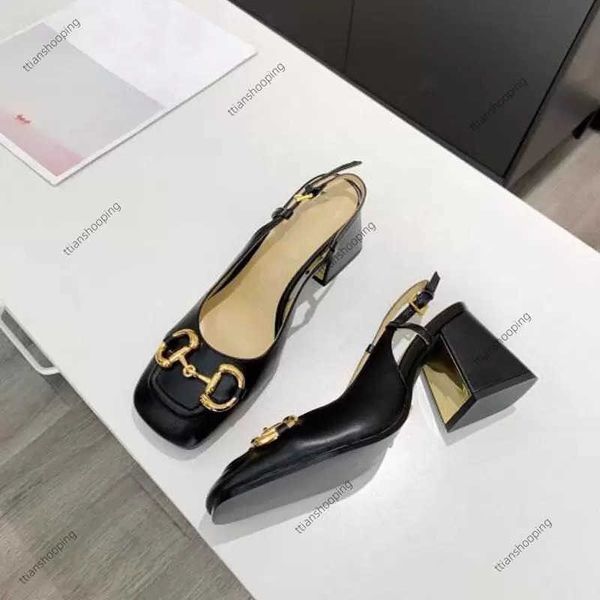 Diseñador Doble G Sandalias Mujeres Tacones altos Salir Una línea Zapatillas Zapato Cuero Cola de caballo Hebilla Zapatos Moda Verano Sandalia Tacón grueso Brid