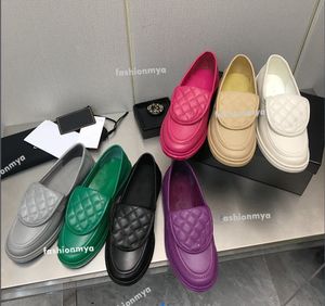 Designer geklede schoen zwarte loafers luxe damesplatforms muilezels glitter lederen schoenen platform sneakers kalfsleren schoenen