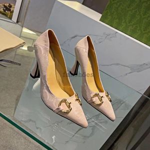 Diseñador zapatos de vestir para mujeres tacones de lujo altos 23SS Lambskit gatito Heel Slingback Bombas vintage de zapatillas Blancas Blancas Blancas Rosas Sandalias de mujer 5.8 Z24