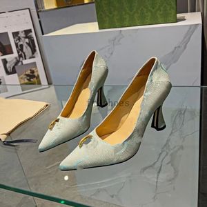 Diseñador zapatos de vestir para mujeres tacones de lujo altos 23SS Lambskit Wishing Heel Slingback Vintage Pombs Venta lienzo Blanco Blanco Rose Sandalias de mujer 5.8 Z23