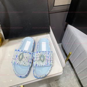 Designer Robe Chaussures lettre broderie Pantoufles Mules Diapositives Sandales Plates D'été plaid Dames Chaussures Plage Casual Femme luxe Tongs Chaussures En Cuir