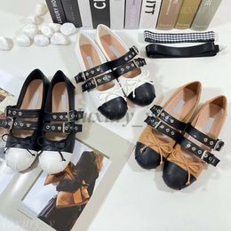 Designer Chaussures Habillées Mary Jane Sandales Sangle Chaussures Plates Vintage Bout Rond Mules Assorties Fée Arc Ballet Mocassins