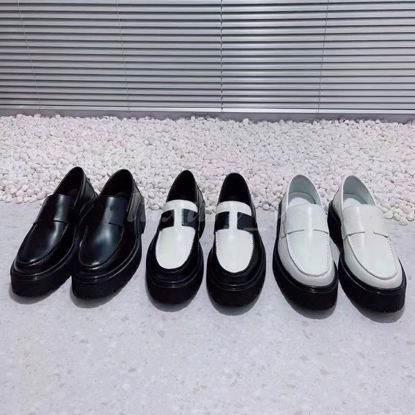 Zapatos de vestir de diseñador para mujer, mocasines con enganche, zapatos de Cuero brillante, zapatillas de deporte con plataforma, mocasines con fondo grueso mate en blanco y negro