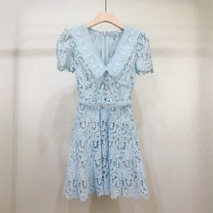Designer Dress lente/zomer nieuw kanten water oplosbaar borduurwerk v-hals riem taille wrap jurk