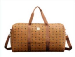 Designer sac de sport marque de luxe femmes sacs de voyage bagages à main hommes pu sacs à main en cuir grand sac à bandoulière fourre-tout 55cm mc03