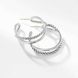 Designer DY Oorbellen Luxe Top 5A Ring Crossover DY Knoop Draad Accessoires Sieraden Hoogwaardig stijlvol romantisch Valentijnsdagcadeau