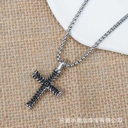 Ontwerper DY Ketting Luxe Top Cross Set Zwart Gebroken Diamant Zirkoon ketting Roestvrij stalen ketting Dubbele knop Lijn Hanger Accessoires sieraden Hoge kwaliteit