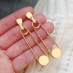 Designer Oorbellen Voor Vrouwen Gouden Paperclip Hangende Oorbellen Mode Mannen Dangle Earring Luxe Hoops Sieraden V Studs 925 Zilveren Orecchini Nieuwe