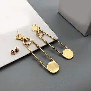 Designer boucles d'oreilles pour femmes or trombone boucles d'oreilles pendantes mode hommes balancent boucle d'oreille luxes cerceaux bijoux V goujons 925 argent