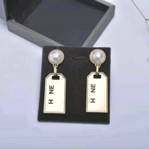 Designer oorbellen Diamond Pearl stud oorbellen merk C Letter Woman sieraden accessoires verjaardag kerstcadeaus