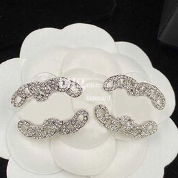 Designer oorbellen voor vrouwen nieuwe trend eenvoudige stud volledige diamanten charme oorbel glanzende chique kristallen oorbel sieraden met boxset