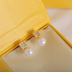 Designer Oorbellen voor Vrouwen Stud Parel Oorbellen Gouden Oorbel Diamant Hoepel Sieraden met Doos F Letter Charm Earing Jewerly 236134C