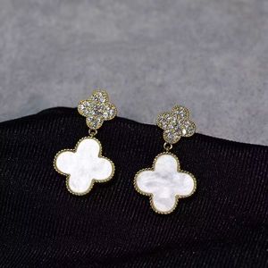 Boucles d'oreilles de créateurs Bijoux de colver à quatre feuilles Plaqué or 18 carats Agate Nacre Vintage Stud pour femmes hommes copines fête mariage style différent