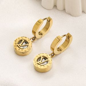 Boucles d'oreilles design boucles d'oreilles en or marque charmante femmes boucles d'oreilles bijoux de luxe accessoires cadeau de fête de mariage