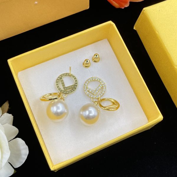 Boucles d'oreilles de créateur en perles d'or incrustées de diamants, pendentif à porter lors de rendez-vous quotidiens, dames élégantes