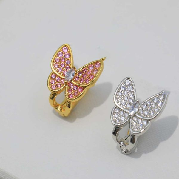 Boucles d'oreilles de créateurs Boucles d'oreilles papillon doré Boucles d'oreilles trèfle à quatre feuilles en diamant pour femmes Classique Oreille en nacre Boucle résistante à la décoloration Bijoux haut de gamme