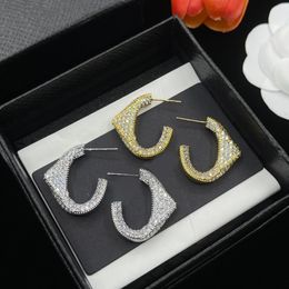 Boucles d'oreilles Designer Bijoux pour femmes Luxury Crystal Triangle Letter Boucles d'oreilles 18k Gol