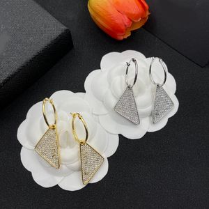Boucles d'oreilles de créateur Triangle de luxe en cristal lettre enracineux Boucles d'oreilles 18k Gol