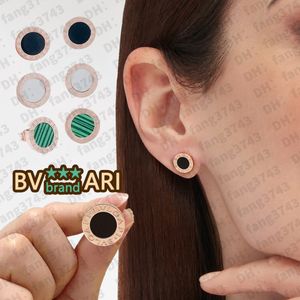 Boucle d'oreille de créateurs pour femme boucles d'oreilles bulgarie bouton boucles d'oreilles rondes de luxe Roucles d'oreilles romantiques du tempérament des femmes charmantes boucles d'oreilles blancs verts noir 354732