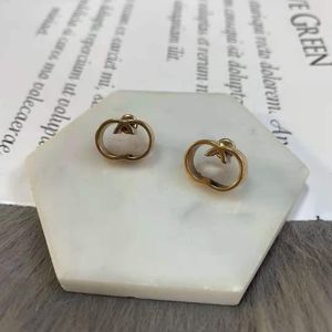 Pendientes de diseñador Pendientes de botón Joyas Pendientes chapados en oro Pendientes de oro de 14k Pendientes de plata de ley 925 Pendientes de diseñador para mujeres