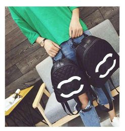 Designer El Tote Bag Mens Woman Handbag Europe and America New Travel Leisure Sports Sac à dos Fashion polyvalente Luxurious ordinateur portable Bag7857323