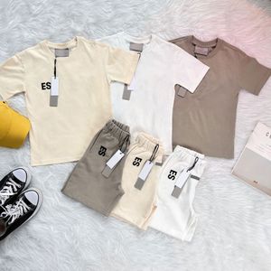 Designer Ess Bébé Enfants Vêtements Ensembles Garçons Filles Vêtements Essentiels D'été De Luxe T-shirts et Shorts Survêtement Enfants Jeunesse Tenues