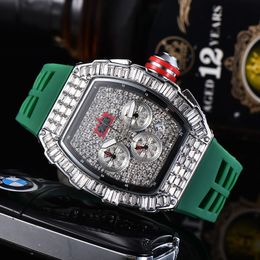 Diseñador caro reloj de alta calidad para hombres reloj para mujeres personalidad cuadrado diamante 6 agujas reloj de cuarzo reloj Full Star sincronización fabricantes agente