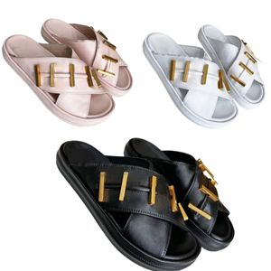 Designer F Womens Slipper F Sandalias estándar de oro Famosa playa de verano Confort de fondo plano Tangas Sandalias de piscina unisex para hoteles y baños con tamaño de caja 35-45